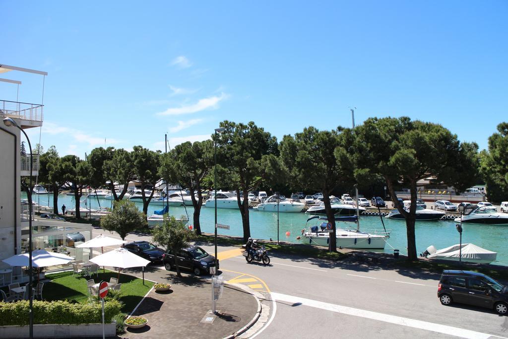 Albergo Trattoria Fioravante Peschiera del Garda Exterior photo